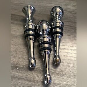 Chrome bottle stoppers